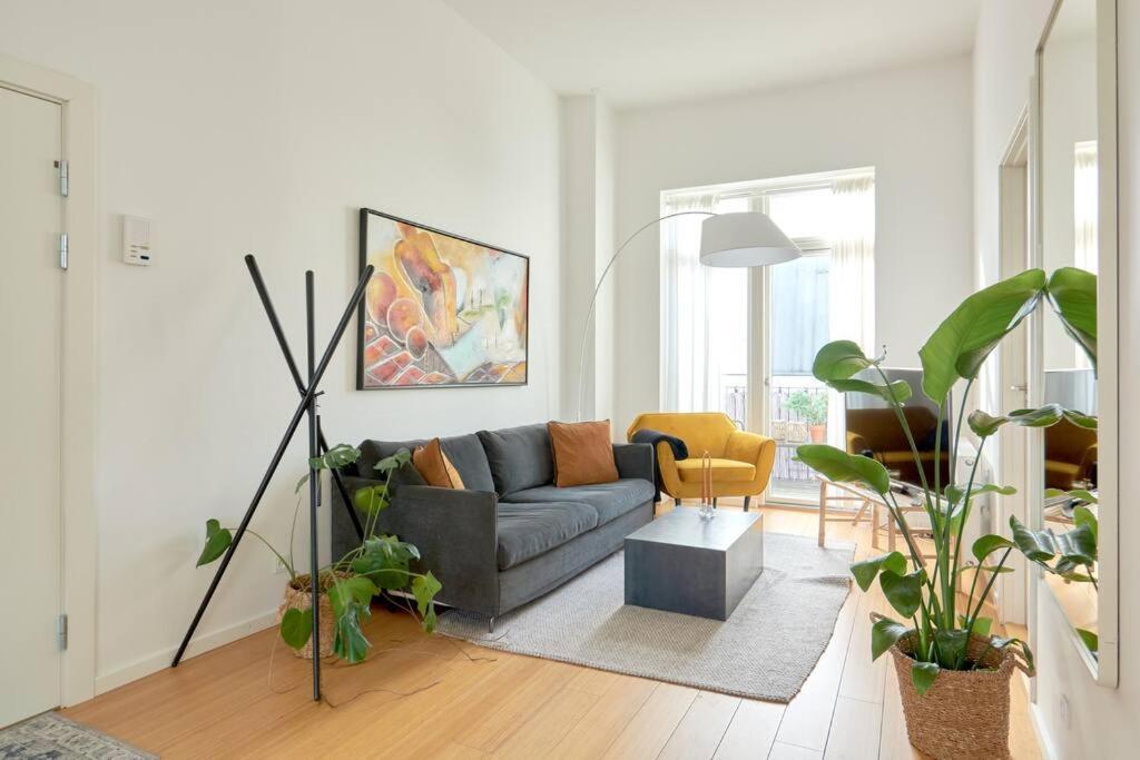 Location - Citycenter - Balcony Apartment Copenhagen